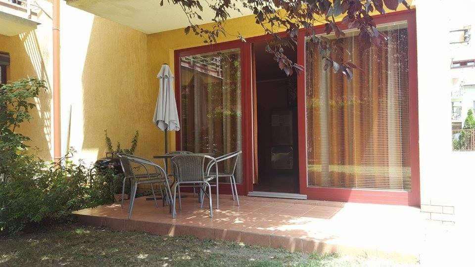 Jenny Apartman Siofok Luaran gambar