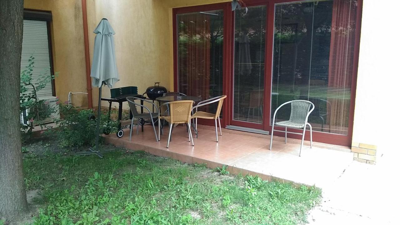 Jenny Apartman Siofok Luaran gambar